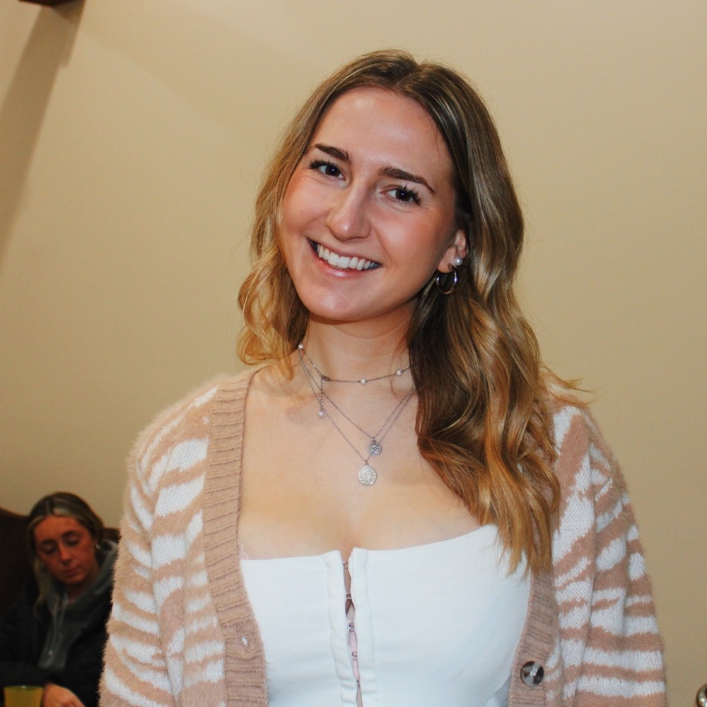 Meet your Posher, Lucy